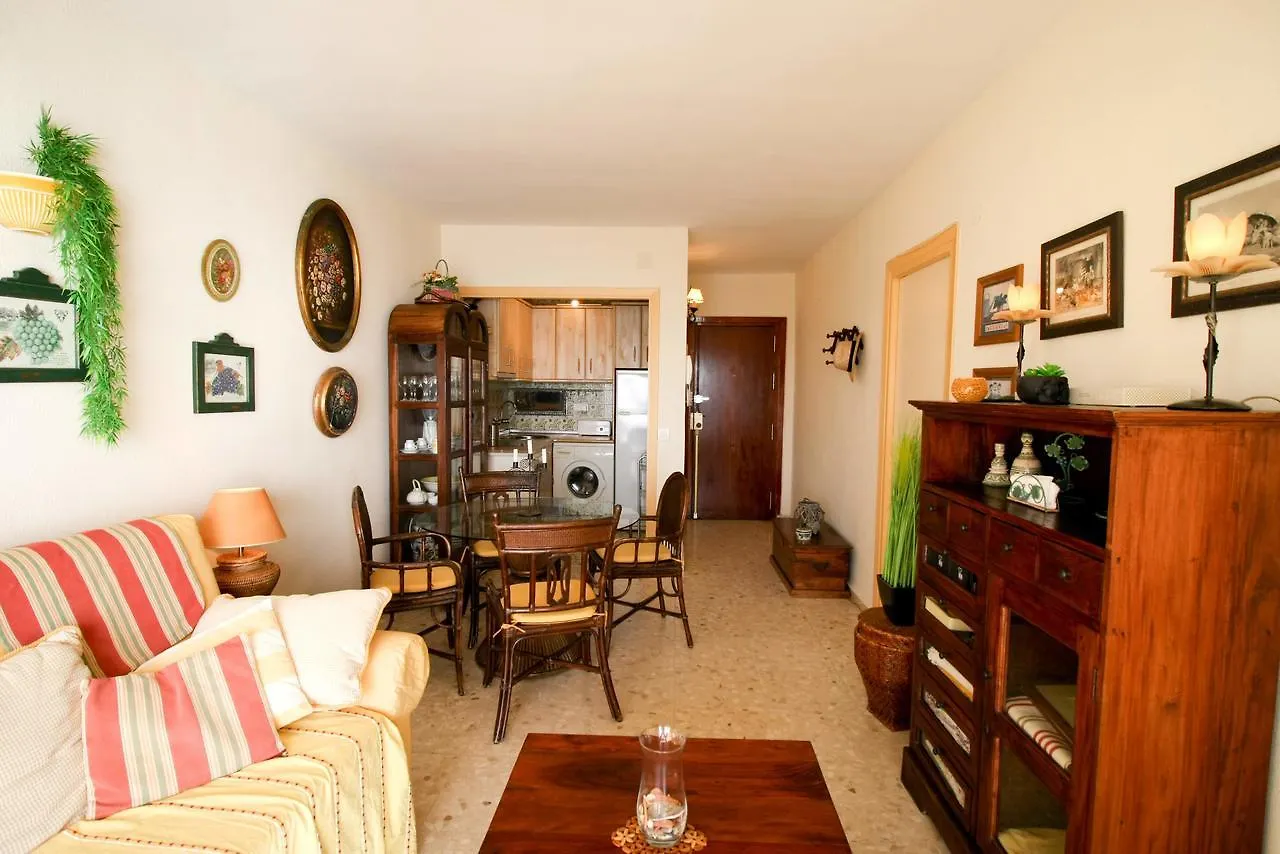 Suitur Apartamento Frente A La Playa Fuengirola 0*,  Spain